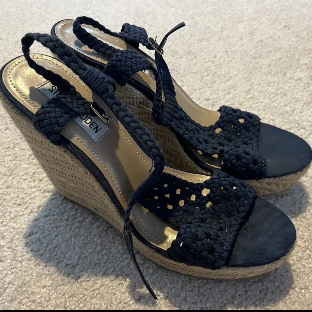 Steve Madden heels size 9